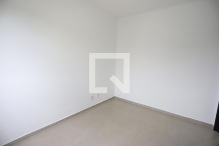 Quarto 2 de apartamento para alugar com 2 quartos, 48m² em Jardim Casa Branca, Suzano