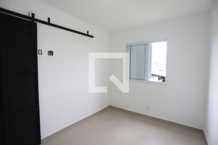 Quarto 2 de apartamento para alugar com 2 quartos, 48m² em Jardim Casa Branca, Suzano