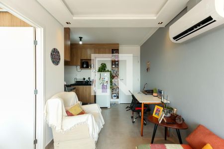Sala de kitnet/studio para alugar com 1 quarto, 31m² em Vila Sônia, São Paulo