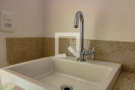 Apartamento à venda com 39m², 1 quarto e 1 vagaBanheiro 