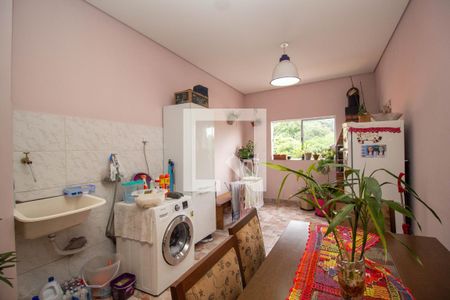 Casa à venda com 450m², 7 quartos e 2 vagas Casa à venda com 450m², 7 quartos e 2 vagasÁrea de Serviço/Churrasqueira