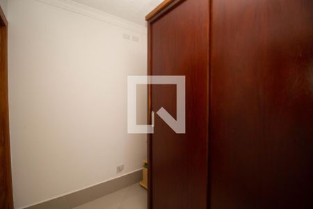 Casa à venda com 450m², 7 quartos e 2 vagas Casa à venda com 450m², 7 quartos e 2 vagasQuarto 3