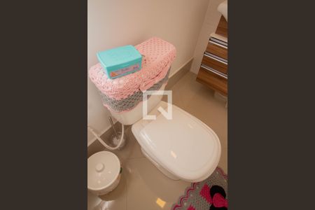 Casa à venda com 450m², 7 quartos e 2 vagas Casa à venda com 450m², 7 quartos e 2 vagasBanheiro 3