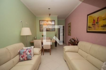 Casa à venda com 450m², 7 quartos e 2 vagas Casa à venda com 450m², 7 quartos e 2 vagasSala de Estar