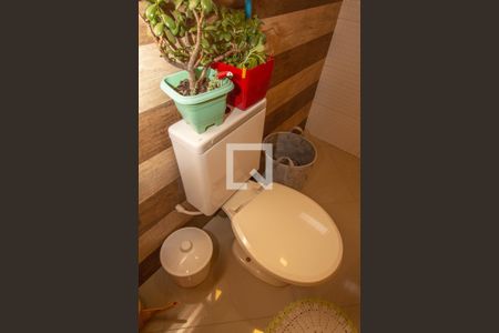 Casa à venda com 450m², 7 quartos e 2 vagas Casa à venda com 450m², 7 quartos e 2 vagasBanheiro 2