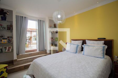 Casa à venda com 450m², 7 quartos e 2 vagas Casa à venda com 450m², 7 quartos e 2 vagasQuarto 5