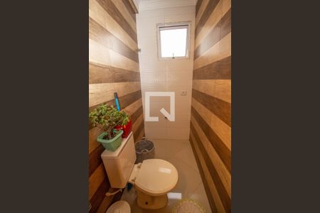 Casa à venda com 450m², 7 quartos e 2 vagas Casa à venda com 450m², 7 quartos e 2 vagasBanheiro 2