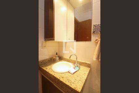 Apartamento à venda com 125m², 3 quartos e 2 vagasBanheiro Social