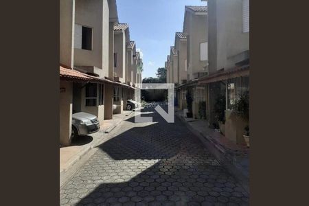 Casa de condomínio à venda com 76m², 2 quartos e 1 vaga