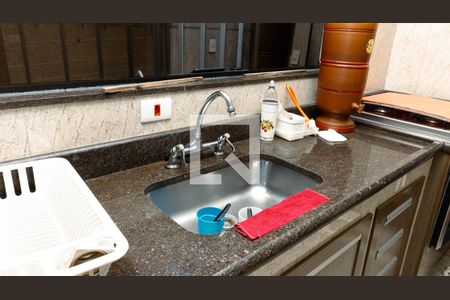 Casa à venda com 270m², 3 quartos e 2 vagasCozinha