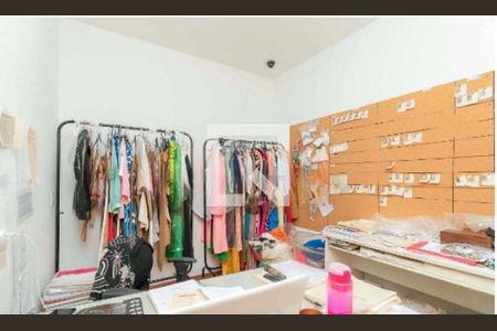 Casa à venda com 3 quartos, 240m² em Pompeia, São Paulo