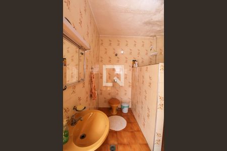 Casa à venda com 227m², 3 quartos e 3 vagasBanheiro 1