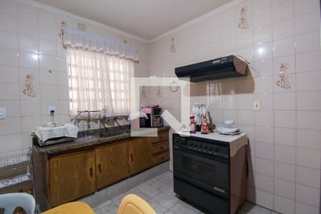 Casa à venda com 227m², 3 quartos e 3 vagasCozinha