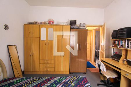 Casa à venda com 227m², 3 quartos e 3 vagasQuarto 2