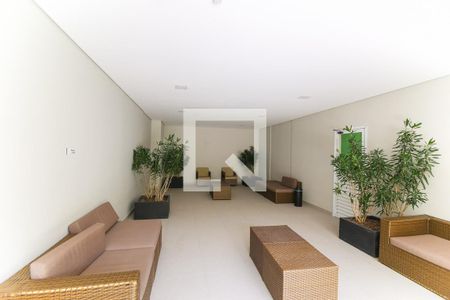 Apartamento para alugar com 39m², 2 quartos e 1 vagaHall social