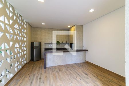 Apartamento para alugar com 39m², 2 quartos e 1 vagaÁrea comum - Churrasqueira