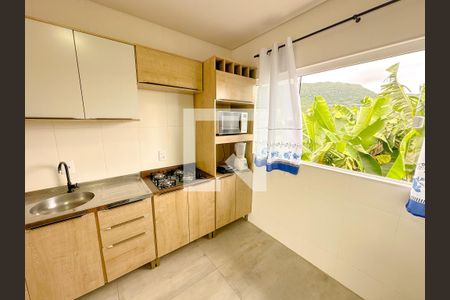 Apartamento para alugar com 70m², 2 quartos e 1 vagaCozinha