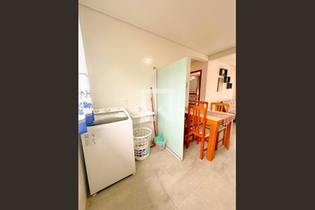 Apartamento para alugar com 70m², 2 quartos e 1 vagaÁrea de serviço