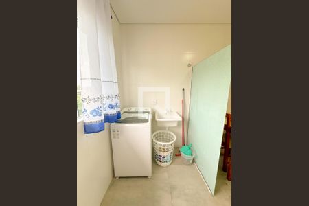 Apartamento para alugar com 70m², 2 quartos e 1 vagaÁrea de serviço