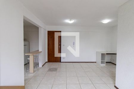 Sala de apartamento para alugar com 1 quarto, 36m² em Alto da Glória, Curitiba