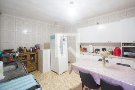 Casa à venda com 230m², 2 quartos e 1 vaga Casa à venda com 230m², 2 quartos e 1 vagaCozinha