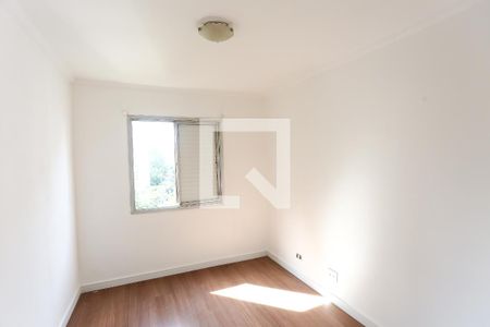 quarto 1 de apartamento para alugar com 3 quartos, 68m² em Vila Suzana, São Paulo
