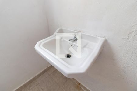 Casa à venda com 312m², 3 quartos e sem vagaBanheiro 2