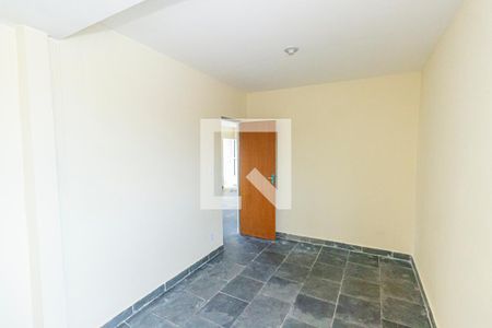 Quarto 1 de apartamento para alugar com 2 quartos, 70m² em Penha Circular, Rio de Janeiro