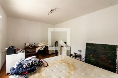 Casa à venda com 360m², 4 quartos e 3 vagasQuarto 4