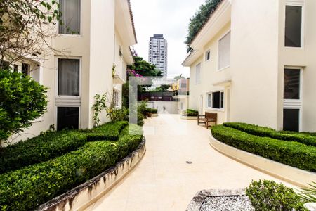 Casa à venda com 360m², 4 quartos e 3 vagasÁrea comum