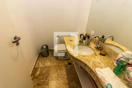 Casa à venda com 360m², 4 quartos e 3 vagasLavabo