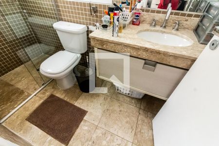 Casa à venda com 360m², 4 quartos e 3 vagasBanheiro da Suíte Quarto 3