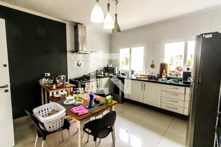Casa à venda com 360m², 4 quartos e 3 vagasCozinha