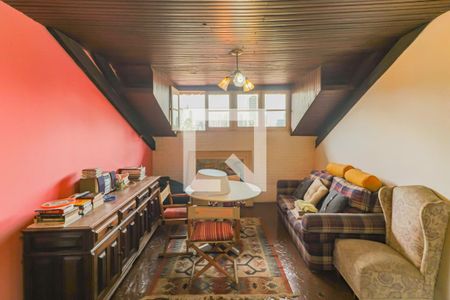 Casa à venda com 600m², 6 quartos e 4 vagas Casa à venda com 600m², 6 quartos e 4 vagasSala Superior