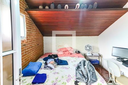 Casa à venda com 600m², 6 quartos e 4 vagas Casa à venda com 600m², 6 quartos e 4 vagasQuarto 6 Superior