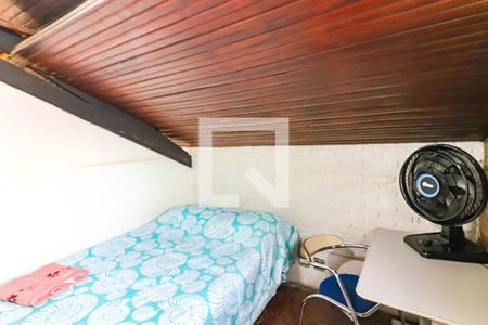 Casa à venda com 600m², 6 quartos e 4 vagas Casa à venda com 600m², 6 quartos e 4 vagasQuarto 5 Superior