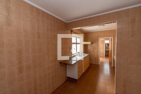 Apartamento para alugar com 128m², 3 quartos e 3 vagas Apartamento para alugar com 128m², 3 quartos e 3 vagasCozinha