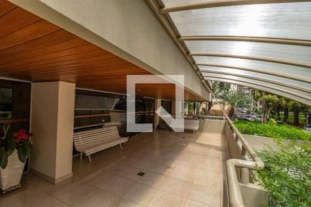 Apartamento para alugar com 128m², 3 quartos e 3 vagas Apartamento para alugar com 128m², 3 quartos e 3 vagasÁrea comum