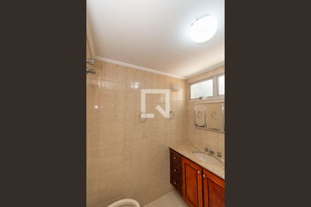 Banheiro da Suíte de apartamento para alugar com 3 quartos, 153m² em Centro, Campinas
