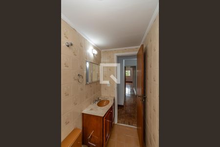 Apartamento para alugar com 128m², 3 quartos e 3 vagas Apartamento para alugar com 128m², 3 quartos e 3 vagasBanheiro Corredor