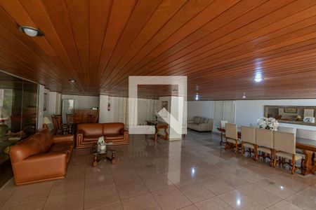 Apartamento para alugar com 128m², 3 quartos e 3 vagas Apartamento para alugar com 128m², 3 quartos e 3 vagasÁrea comum - Salão de festas