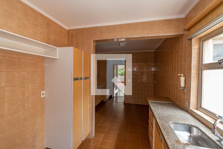Apartamento para alugar com 128m², 3 quartos e 3 vagas Apartamento para alugar com 128m², 3 quartos e 3 vagasCozinha