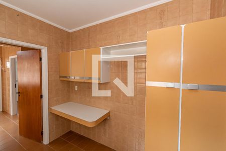 Apartamento para alugar com 128m², 3 quartos e 3 vagas Apartamento para alugar com 128m², 3 quartos e 3 vagasCozinha