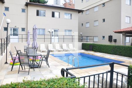 Apartamento à venda com 49m², 2 quartos e 1 vaga Apartamento à venda com 49m², 2 quartos e 1 vagaÁrea comum - Piscina