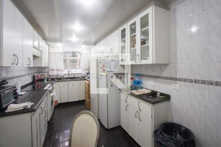 Casa para alugar com 4 quartos, 201m² em Chácara Monte Alegre, São Paulo