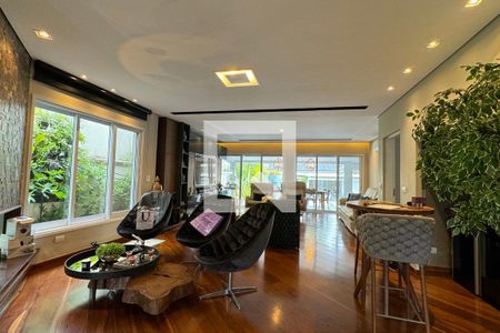 Sala de casa de condomínio à venda com 4 quartos, 597m² em Alphaville, Santana de Parnaíba