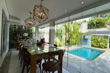 Sala de Jantar de casa de condomínio à venda com 4 quartos, 597m² em Alphaville, Santana de Parnaíba