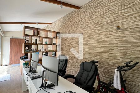 Casa de condomínio à venda com 597m², 4 quartos e 4 vagasEscritório