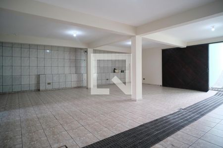 Casa para alugar com 210m², 4 quartos e 1 vaga Casa para alugar com 210m², 4 quartos e 1 vagaÁrea comum
