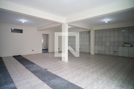 Casa para alugar com 210m², 4 quartos e 1 vaga Casa para alugar com 210m², 4 quartos e 1 vagaÁrea comum
